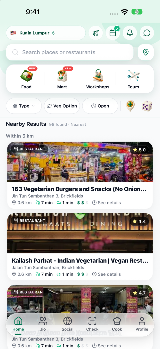 VegeBuddy App 首页：附近的素食餐厅